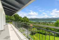 Villa mit spektakulärem Seeblick