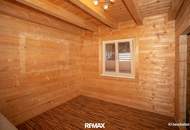 Naturnah wohnen mit vielfältigen Nutzungsmöglichkeiten – charmantes Holzblockhaus mit Wintergarten und Sauna in Stratzing