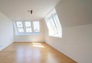 Sonnige DG-Wohnung mit Flair!