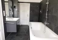 Wunderbare 3,5 Zimmer Balkon-Wohnung mit einzigartigem Altbauflair !!