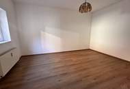 Geräumige 5 Zimmer-Wohnung in der Griesgasse 50! Familienwohnung oder WG!
