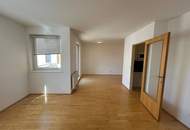 Hofseitige 1-Zimmer-Wohnung mit Balkon