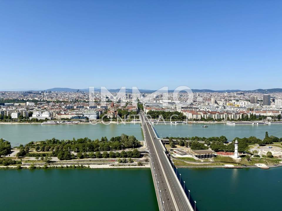 Stephansdom, Neue Donau, die ganze City im Blick: Top-ausgestatteter Erstbezug, Gym, Pool, Spa, uvm.