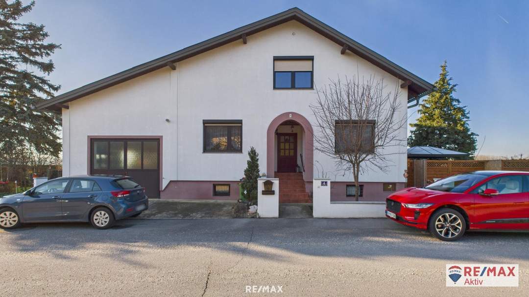 Einfamilienhaus mit Ausbaupotenzial, Wellness-Keller &amp; sonnigem Garten