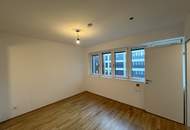 MARINA TOWER - Exklusive 4-Zimmer-Wohnung mit Loggia und sonnigem Balkon