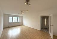 Sofort bezugsbereit, 3 Zimmer in sehr gutem Zustand ! // Ready for immediate occupancy, 3 rooms in very good condition ! //