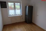 Hier wird hoher Wohnkomfort in ländlicher Gegend geboten! Hell und freundlich mit sonniger Loggia, viel Stauraum und kostenlosem Parkplatz direkt vor der Türe!