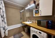 Stadt & Ruhe vereint: Stylische 2-Zimmer-Wohnung mit Loggia