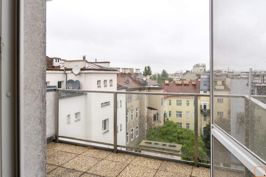 Zentral begehbare DG-Maisonette-Wohnung mit Freifläche auf Wohnebene und Dachterrasse, Wohnung-miete, 2.693,03,€, 1020 Wien 2., Leopoldstadt