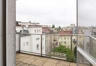 Zentral begehbare DG-Maisonette-Wohnung mit Freifläche auf Wohnebene und Dachterrasse