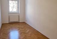 ROCHUSMARKT-NÄHE, sonnige 103 m2 Altbau, 3 Zimmer, WG-geeignet, Küche, Wannenbad, Parketten, Geusaugasse