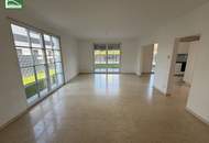 Elegant Wohnen im Grünen! Großzügige Doppelhaushälfte mit Terrassen, Garten und 2 Parkplätzen.