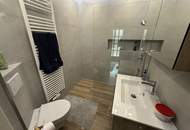 Einfamilienhaus mit Doppelgarage und Nebengebäude zu verkaufen