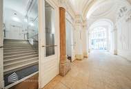 Geräumiges 5-Zimmer Altbau Büro in Toplage