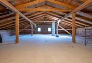 Großzügiges Wohnhaus mit weitläufigem Garten, PV-Anlagen &amp; Ausbaumöglichkeiten in Straßwalchen