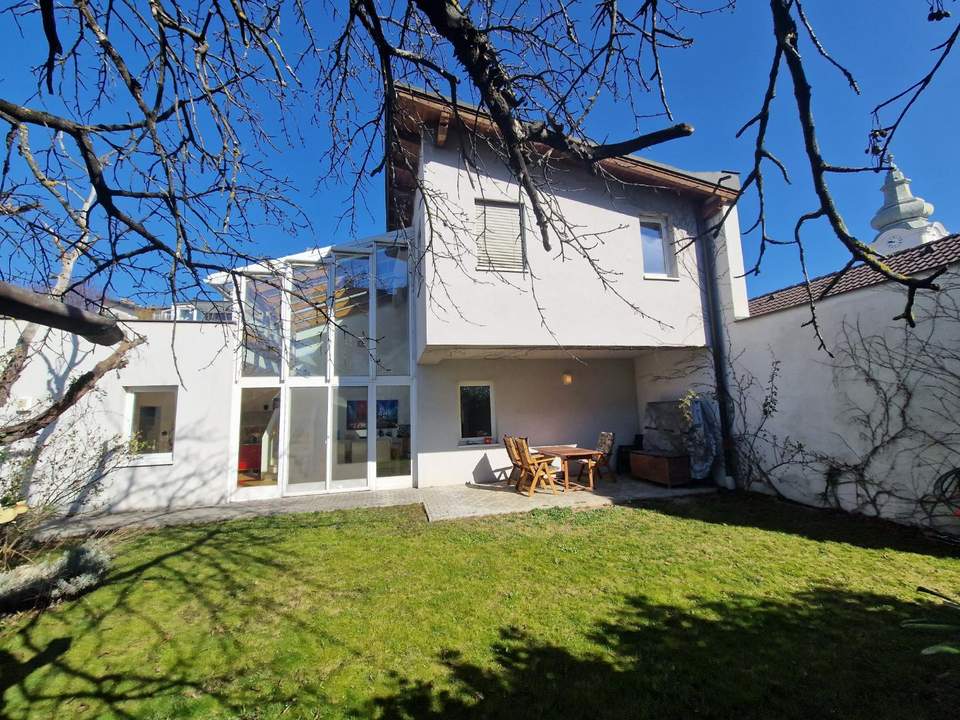 Einfamilienhaus in Gainfarn!