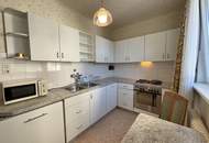 MITTEN im ALTEN ORT + PERFEKT für ZWEI + LOGGIA + nächst Kirche ALT-OTTAKRING!