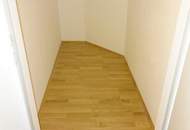 ZWEI-ZIMMER-ALTBAUWOHNUNG!! *ERSTBEZUG*