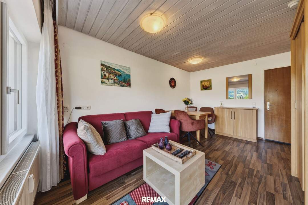 Charmante Zwei-Zimmer-Wohnung mit Stellplatz, touristisch vermietbar