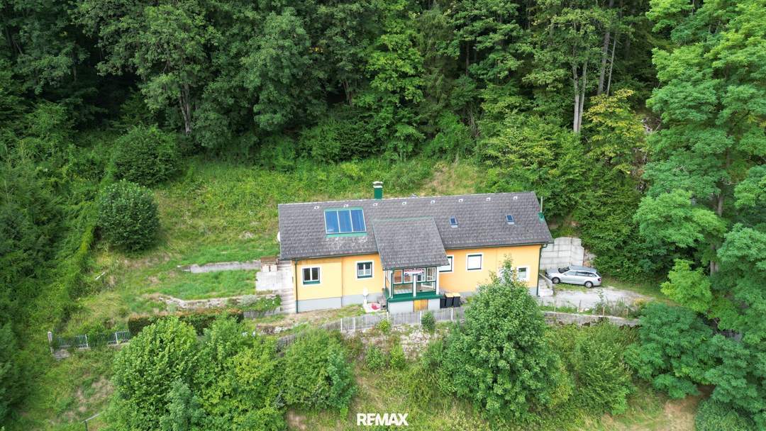 Naturnah wohnen in Türnitz: Einfamilienhaus mit großem Grundstück