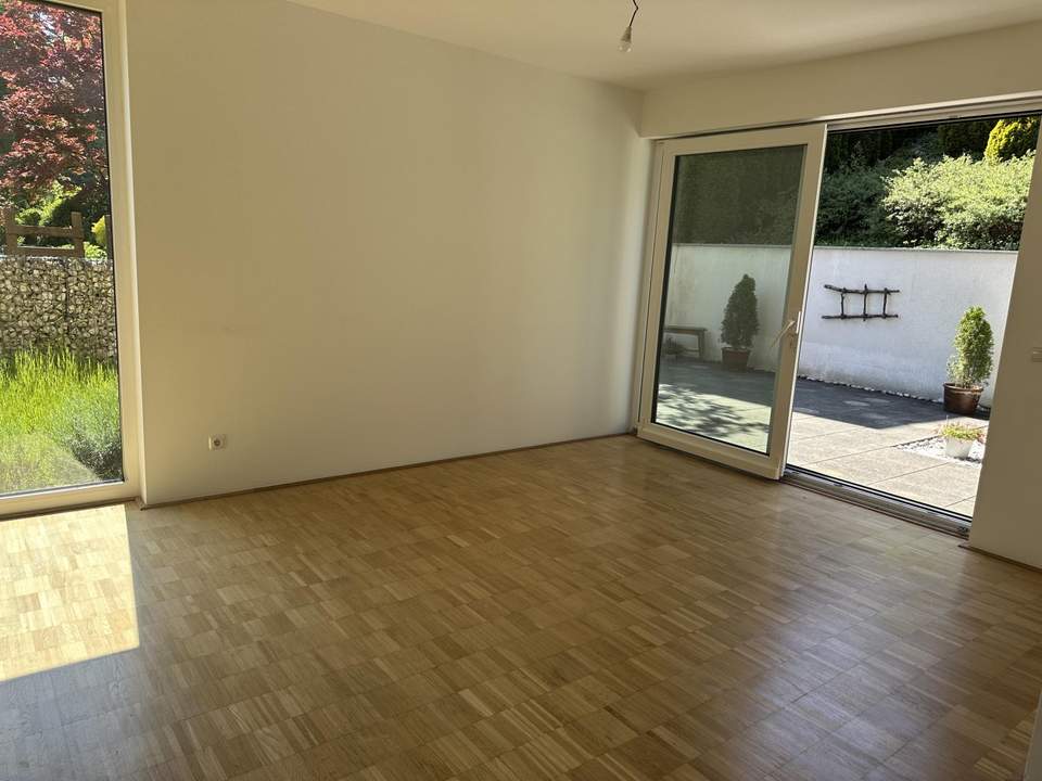 Zentrale Gartenwohnung mit Ruheoase in Gmunden