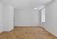 Hochwertig sanierte Altbauwohnung mit Freiflächen