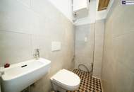 PREISHIT zum Verlieben: Vollsanierte 3-Zimmer-Altbauwohnung mit hohen Decken &amp; Balkon