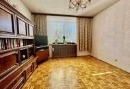 GROßZÜGIGES ZWEIFAMILIENHAUS MIT 1.548 m² TRAUMGARTEN IN ABSOLUTER GRÜNLAGE