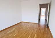 HOLBEINGASSE, UNBEFRISTET, 89 m2 Altbau mit 6 m2 Balkon, Wohnküche, 2 Zimmer, Wannenbad, Parketten, 4. Liftstock