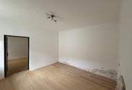 Charmantes Wohnhaus mit großem Garten und Nebengebäuden in Stinatz