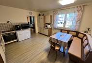 Solides Einfamilienhaus mit Entwicklungspotenzial in ruhiger Lage in Weitendorf