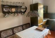 In Kaufabwicklung! Gediegene Stadtvilla in gutem Originalzustand mit schönem Garten