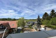 Ein wahres LUXUS-PENTHOUSE mit 360 Grad Fernblick in die Weinberge - mit gigantisch großer Außenfläche - westlich von Graz