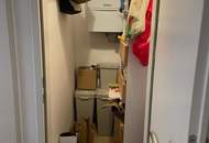 Gemütliche 2-Zimmer-Wohnung mit Balkon in ländlicher Ruhelage, dennoch nur 10 Minuten nach Passau! Wohlfühlgarantie durch ausgewählte Nachbarschaft! Ab 01.12.2026 verfügbar!