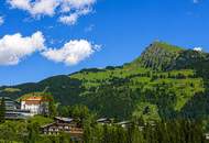 Dachgeschosswohnung mit Turmzimmer und Panorama-Ausblick