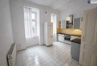 Gebraucht aber gut! 2,5-Zimmer im Altbau mit Balkon und ca. 30 m² Eigengarten. Schnell sein!