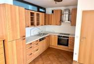 Helle 4-Zi Wohnung mit Loggia & Garage in 1100 Wien – Traumhaft & zentral!