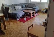 Viel Platz für Ihre Familie! Gemütliche 4-Zimmer Wohnung mit großer Loggia umgeben von Grünflächen! Beste Infrastruktur!