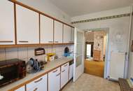 Einfamilienhaus mit Wintergarten in schöner Siedlungslage