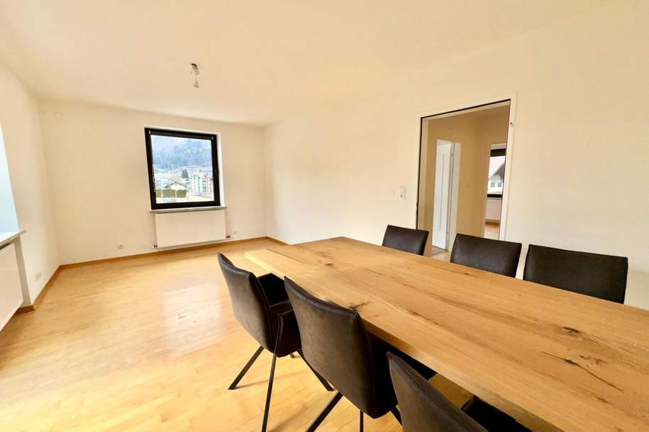 "Familienhit" - Großzügige 4,5-Zimmer-Wohnung mit neuer Küche in St. Johann im Pg.!, Wohnung-miete, 1.300,00,€, 5600 Sankt Johann im Pongau