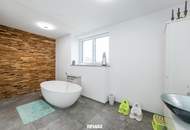Familienparadies samt Pool und 4 Garagen in Gössendorf!