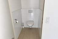 Dachgeschoss & Freiraum – 2 Zimmer mit 11 m² Balkon in Penzing
