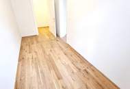 Neuer Preis! Erstbezug - Frisch sanierte Altbauwohnung! Hier will ich leben! Traumhaft saniertes Altbauhaus + Hofseitiger und riesiger Allgemeingarten + Lebensqualität + Luftwärmepumpe! Jetzt zugreifen!