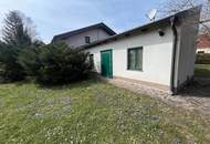 Großzügige Liegenschaft | attraktives Einfamilienhaus mit Galerie|1.706 m² Grundstück | 2 Garagen!