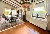 **Exklusive Landhausvilla in Pötzleinsdorf** ++ eigener Pool ++ Sauna ++ Fitnessraum ++ großer blühender Garten ++ Garage ++ Terrasse ++ direkt beim Pötzleinsdorfer Schlosspark ++