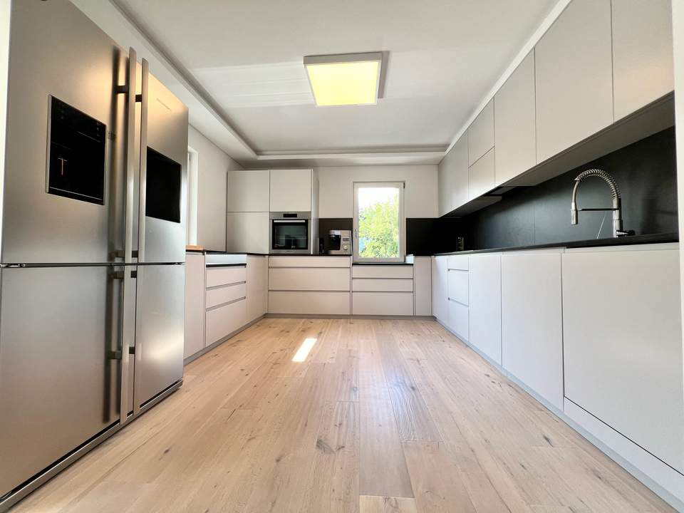 Neuwertige, hochwertig 4-Zimmer-Maisonettewohnung in gebobenem Zustand nähe Innsbruck (Provisionsfrei)