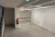 Geschäftslokal (260m²) mit Lagerfläche (125 m² im UG) - ab sofort - ohne Ablöse!!