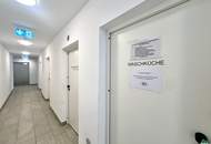 Moderne 2-Zimmer-DG-Wohnung mit sehr guter Anbindung