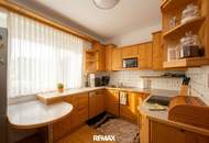 Sonnige 3-Zimmer-Wohnung mit Küche & Loggia in zentraler Lage!