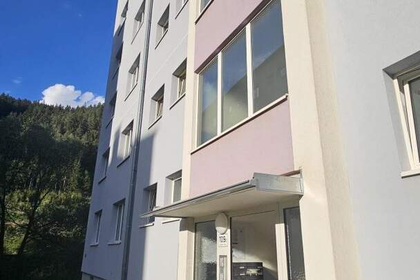 ERSTBEZUG NACH SANIERUNG! AKTION 2 MONATE MIETFREI!, Wohnung-miete, 435,53,€, 8680 Bruck-Mürzzuschlag